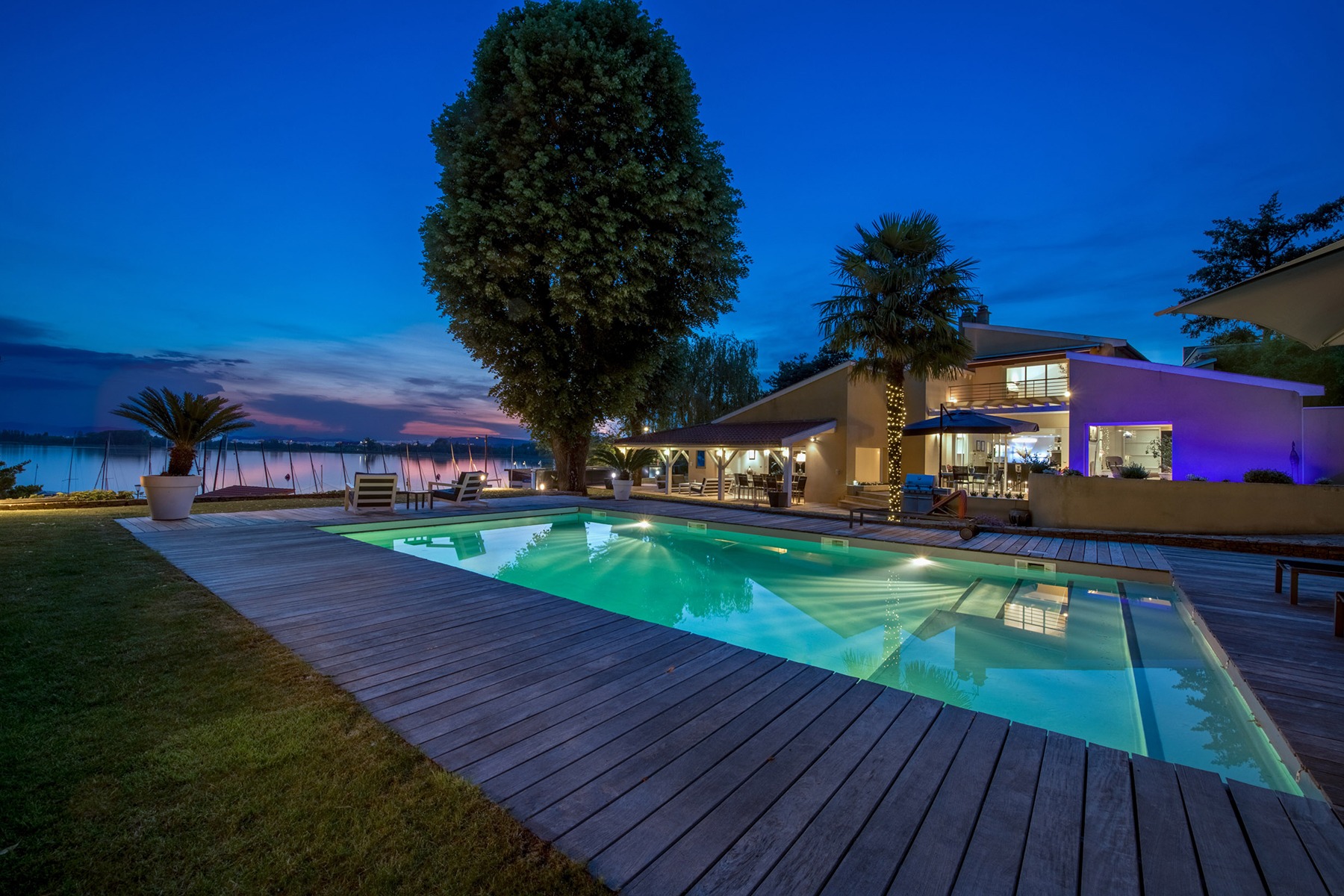 Photographe immobilier de nuit